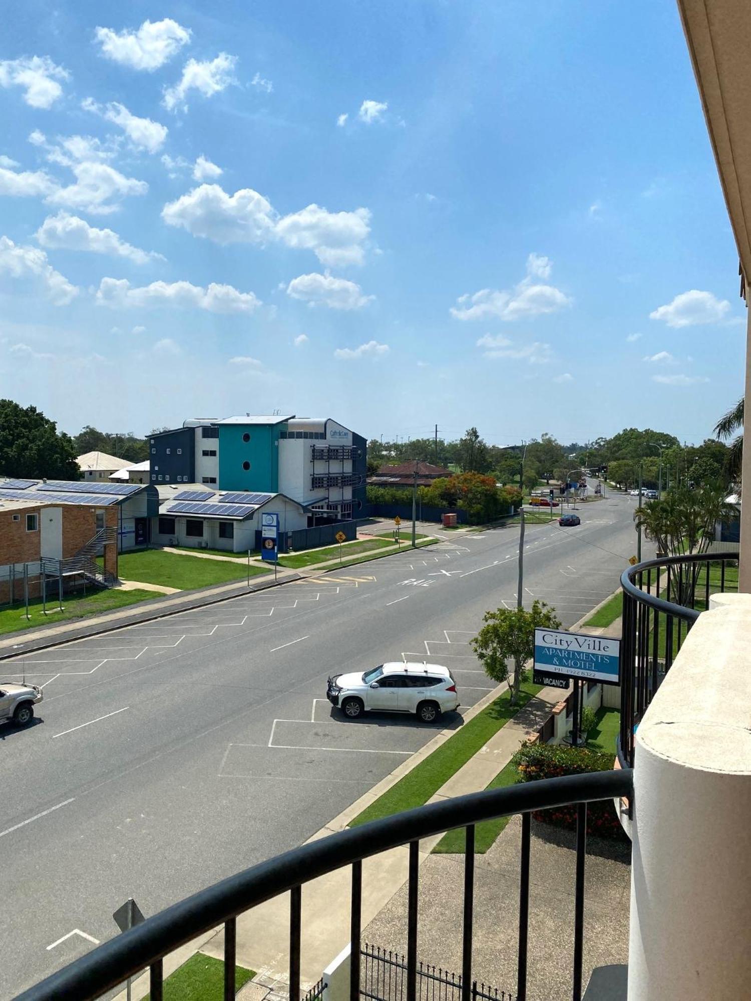 City Ville Apartments And Motel Rockhampton Bagian luar foto
