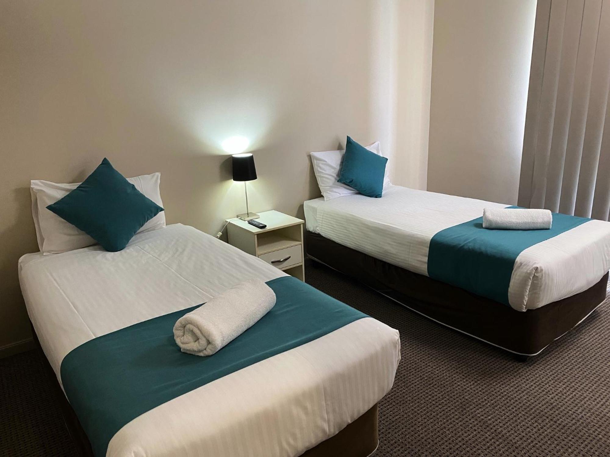 City Ville Apartments And Motel Rockhampton Ruang foto