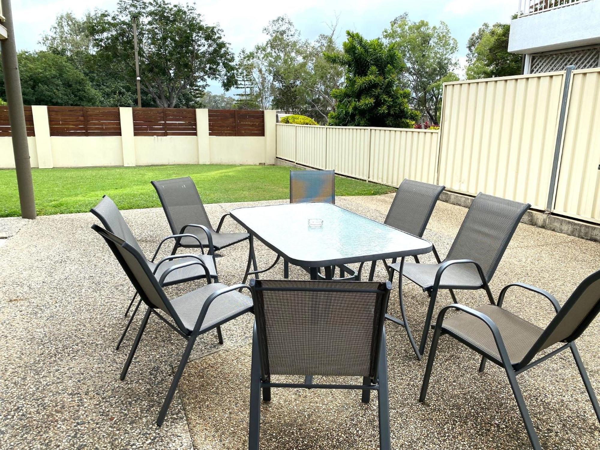 City Ville Apartments And Motel Rockhampton Ruang foto